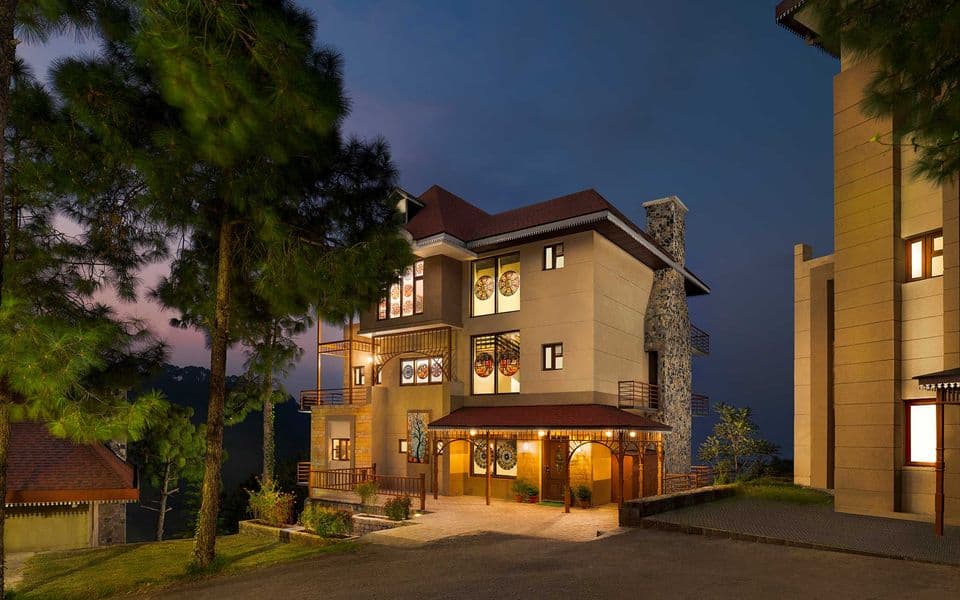 Luxury Villa in Mountain